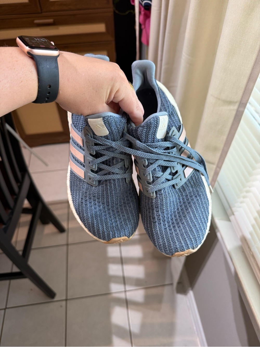 adidas Ultraboost 4.0 Sneakers in Blue and Pink - Picture 2 of 7